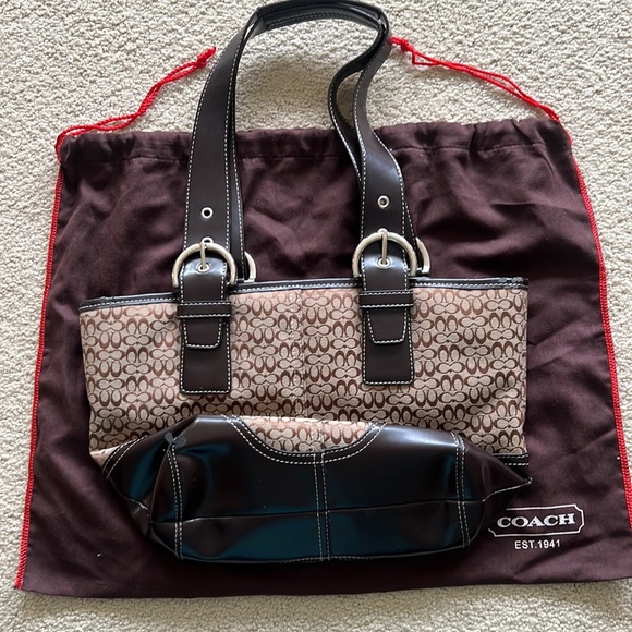 Coach med bag. Brown. Barely used. - Picture 2 of 8